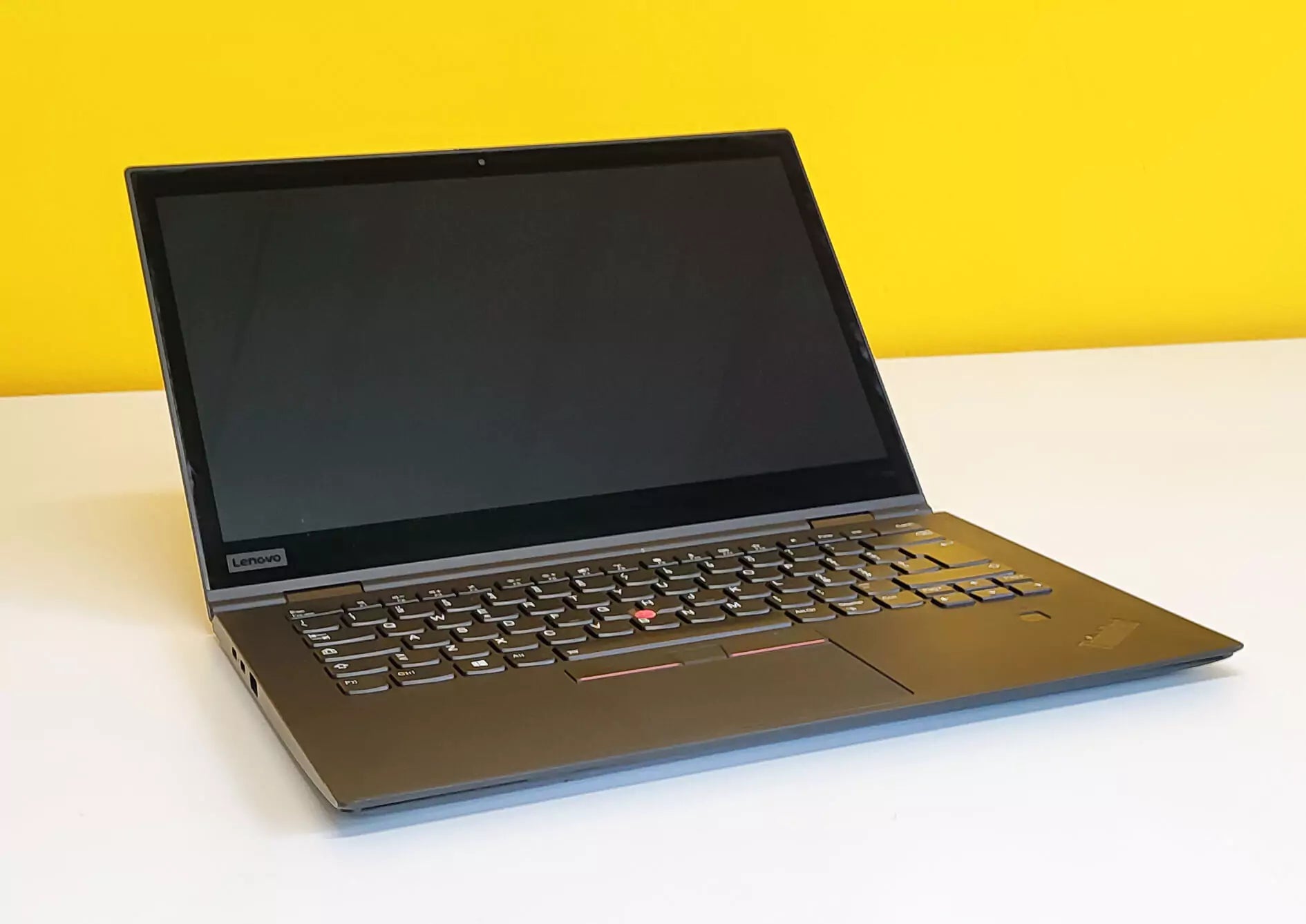 Lenovo ThinkPad X1 Yoga 2 Lenovo ThinkPad X1 Yoga 2